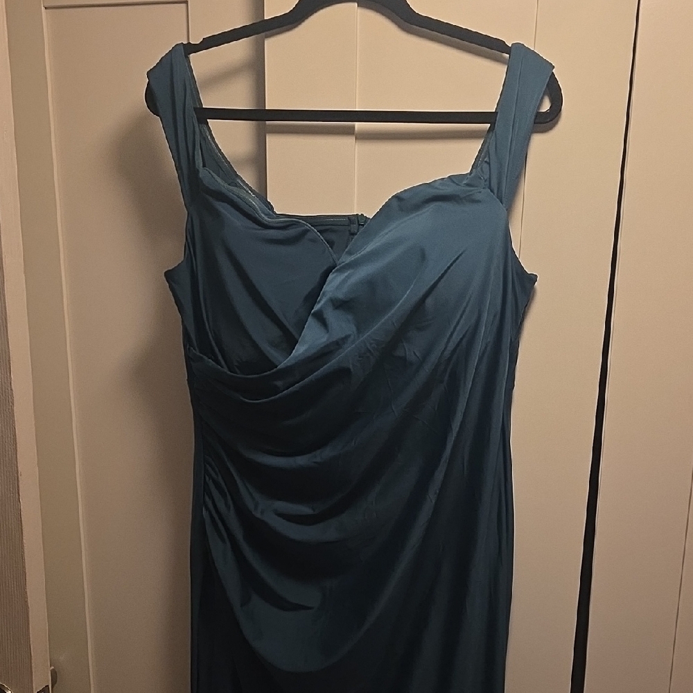Elegant Teal Sleeveless Dress